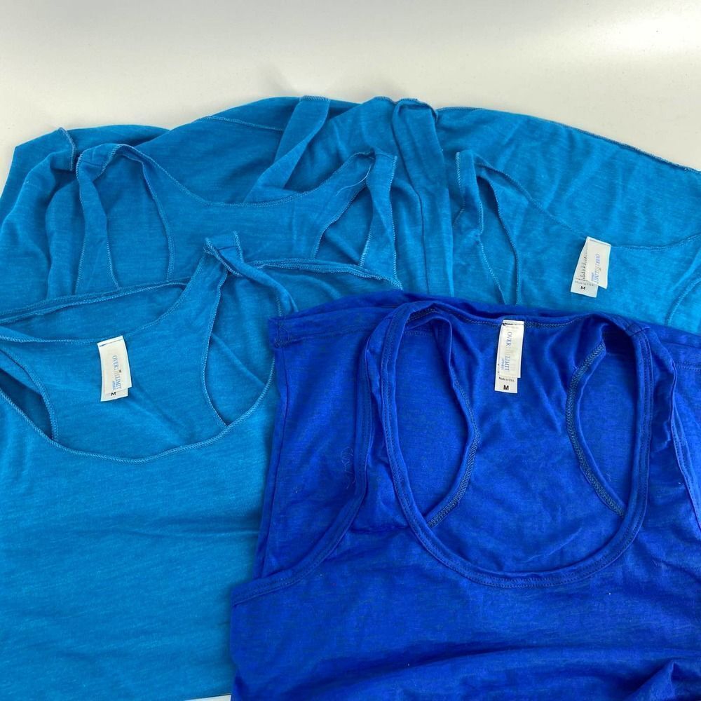 Womens casual tank top bundle of four Medium NWOT